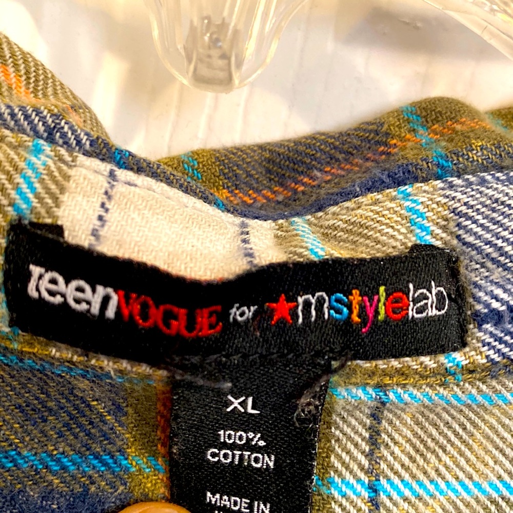 Plaid Teen Vogue for mstylelab - Picture 2 of 5